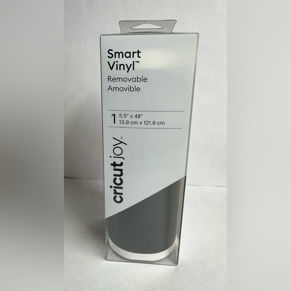 Cricut Joy Smart Vinyl Matte Black Removable Vinyl #1 - Picture 1 of 3